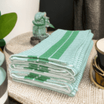 Premium White Honeycomb Kitchen Towel with Green Stripe - Imagen 3