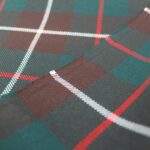 Tartan Bedding Material | Maroon and Sage Flannel - Imagen 3