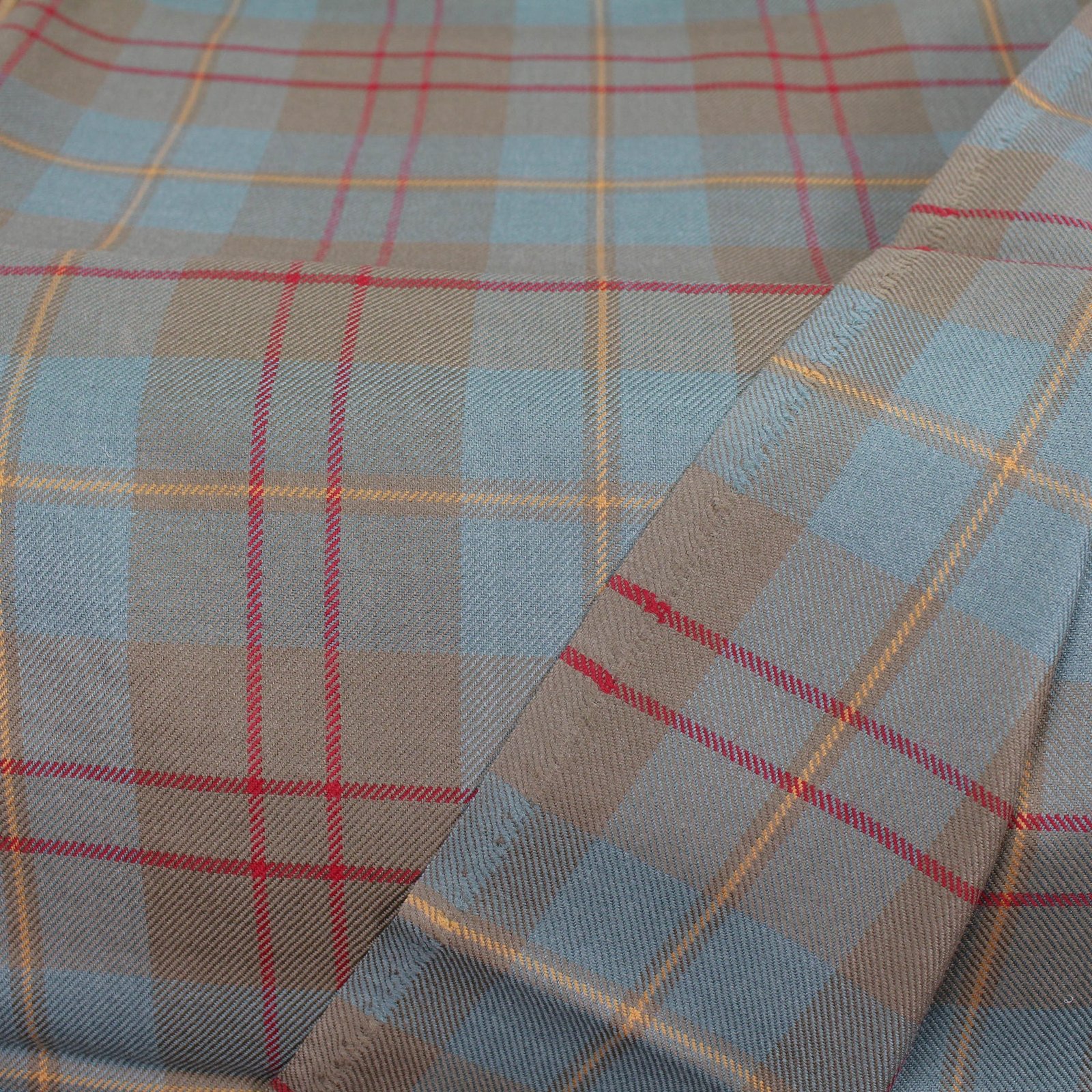 Muted Earth Tone Tartan Yarn Dyed Cotton Fabric Multan Pakistan Low MOQ