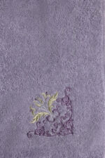 Lilac Ice Embroidered Towel - Imagen 4